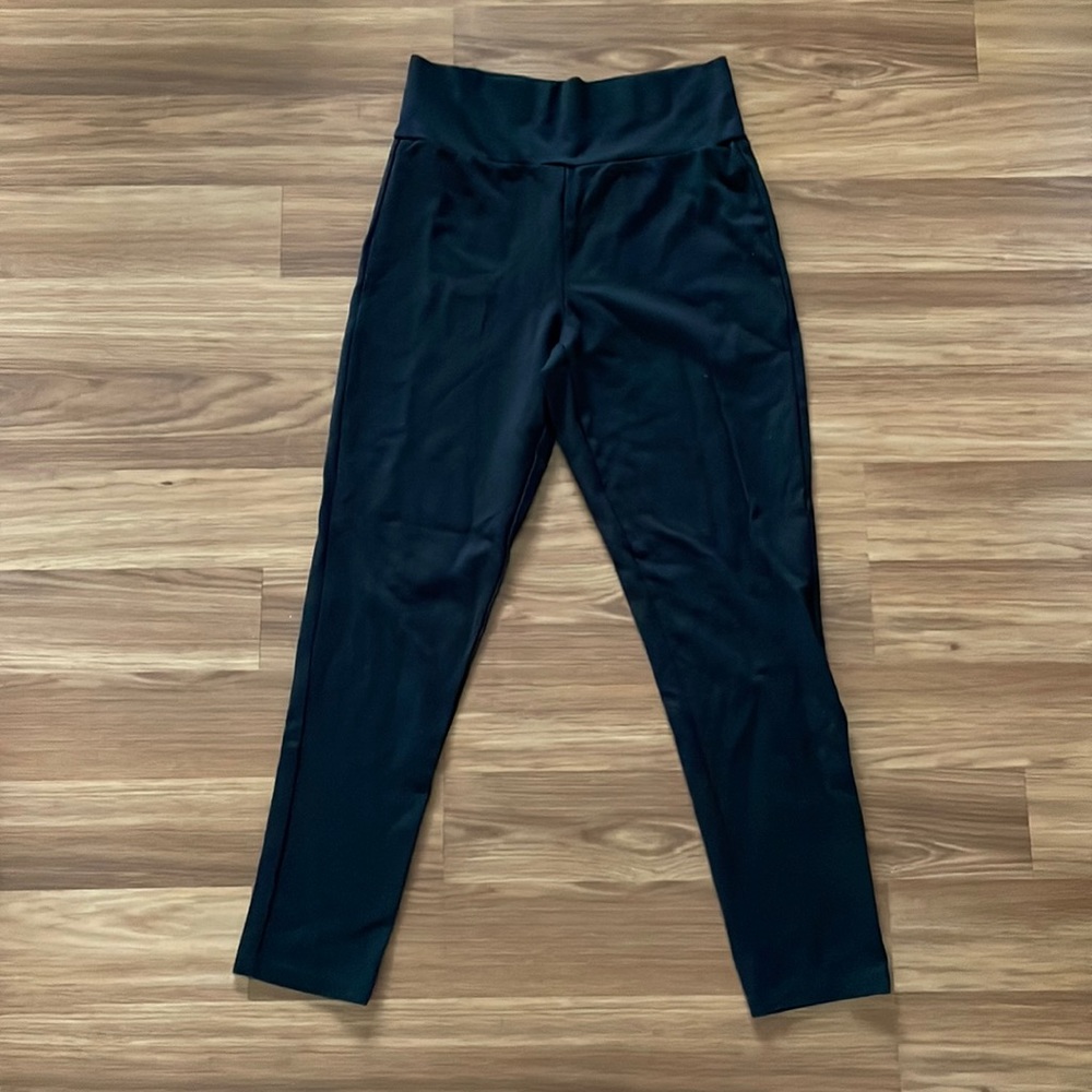 Black Seraphine postpartum recovery legging